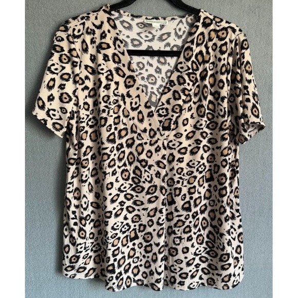 Dana Buchman Tops - Dana Buchman Top Women Large Multicolor Leopard Print Short Sleeve VNeck Stretch